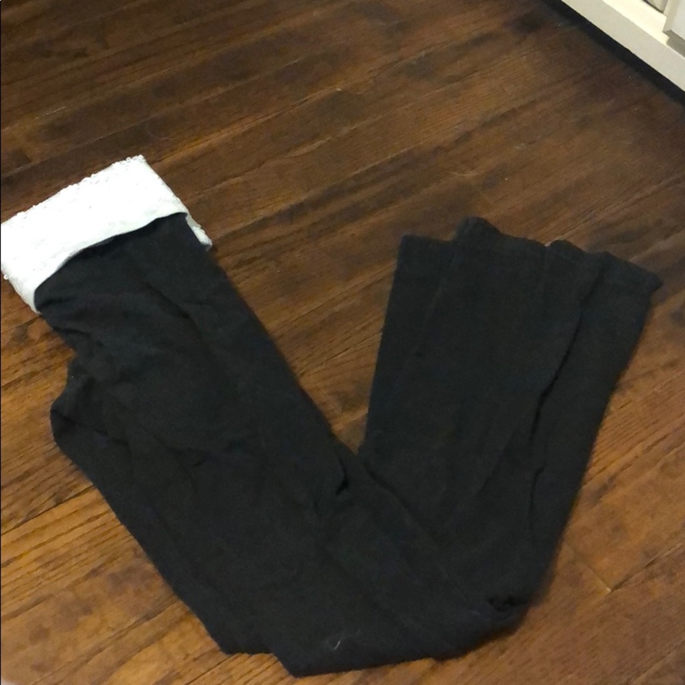 Flared yoga pants